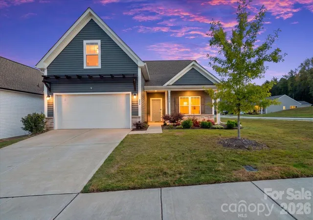 Photo 1 of Single family home for sale at 3038 Pinehills Way, Mount Holly, NC 28120 | MLS# 4432556 | Listing updated on 2026-10-09