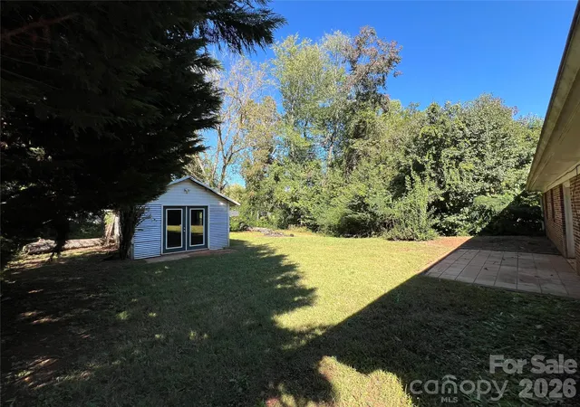 Photo 2 of Single family home for sale at 247 Seitz Dr, Forest City, NC 28043 | MLS# 4432561 | Listing updated on 2026-10-13
