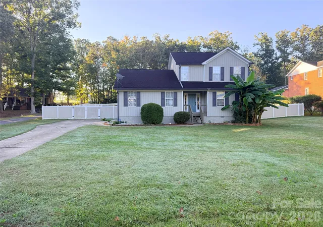 Photo 1 of Single family home for sale at 2219 Knollgate Dr, Monroe, NC 28112 | MLS# 4432581 | Listing updated on 2026-10-28