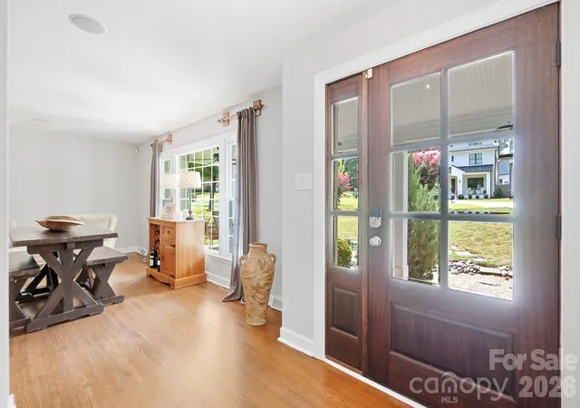 Photo 3 of Single family home for sale at 4315 Emory Ln, Charlotte, NC 28211 | MLS# 4432596 | Listing updated on 2026-10-08