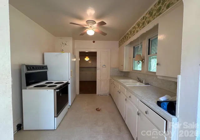 Photo 1 of Single family home for sale at 34012 Kingsley Dr, Albemarle, NC 28001 | MLS# 4432599 | Listing updated on 2026-10-08