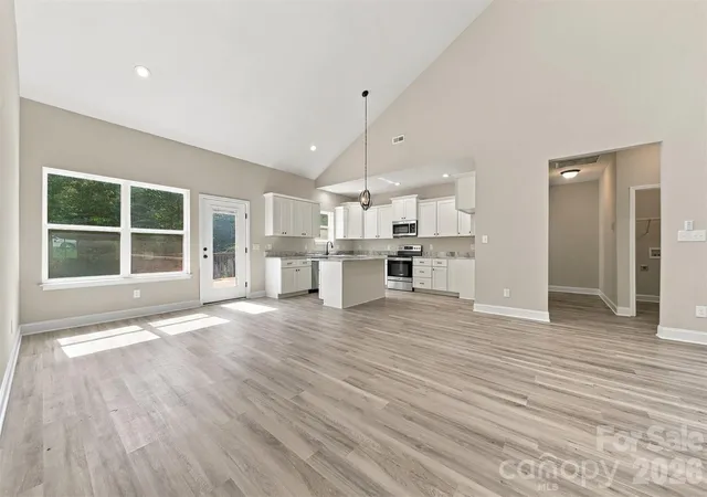 Photo 3 of Single family home for sale at 189 Sweet Cherry Ln, Stony Point, NC 28678 | MLS# 4432612 | Listing updated on 2026-10-07