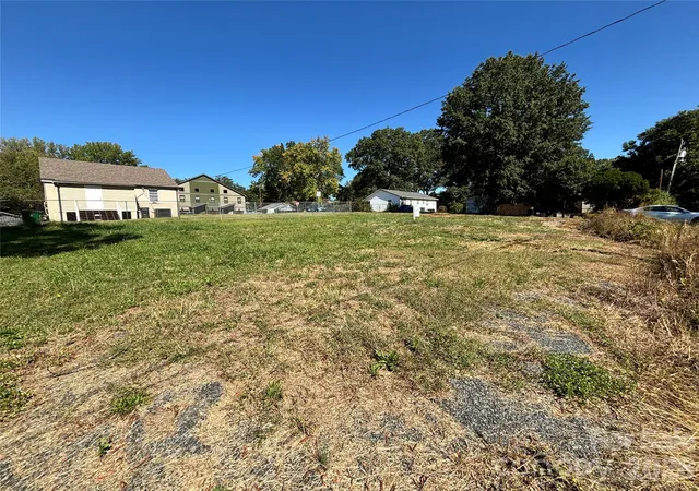 Photo 4 of Land for sale at 3417 Grant St, Charlotte, NC 28208 | MLS# 4432617 | Listing updated on 2026-10-11