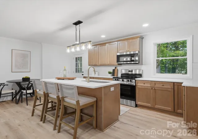Photo 1 of Single family home for sale at 106 Mimosa Ln, Fort Mill, SC 29715 | MLS# 4432625 | Listing updated on 2026-10-10