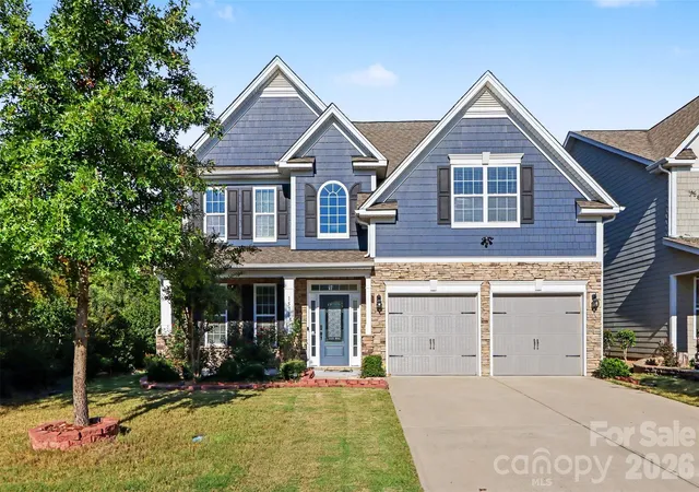 Photo 2 of Single family home for sale at 1518 Fieldwood Dr, Fort Mill, SC 29708 | MLS# 4432626 | Listing updated on 2026-10-10