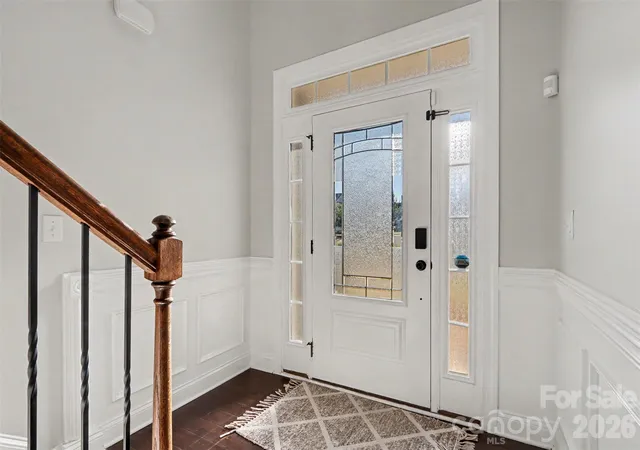 Photo 3 of Single family home for sale at 1518 Fieldwood Dr, Fort Mill, SC 29708 | MLS# 4432626 | Listing updated on 2026-10-10