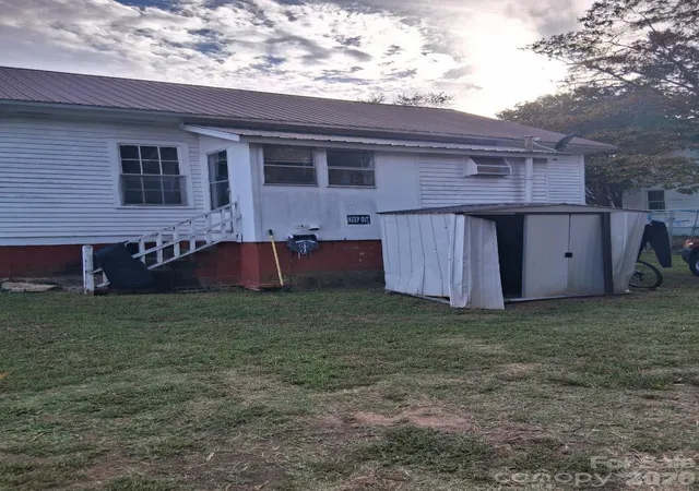 Photo 3 of Single family home for sale at 917 Osborne Ave, Anderson, SC 29621 | MLS# 4432629 | Listing updated on 2026-10-08