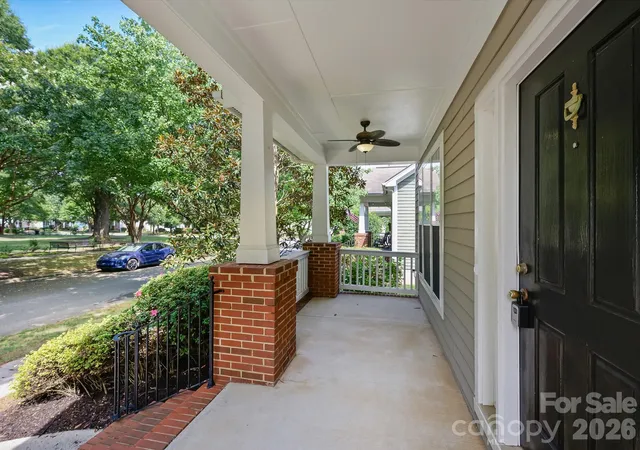 Photo 3 of Single family home for sale at 8515 Lindholm Dr, Huntersville, NC 28078 | MLS# 4432630 | Listing updated on 2026-10-09