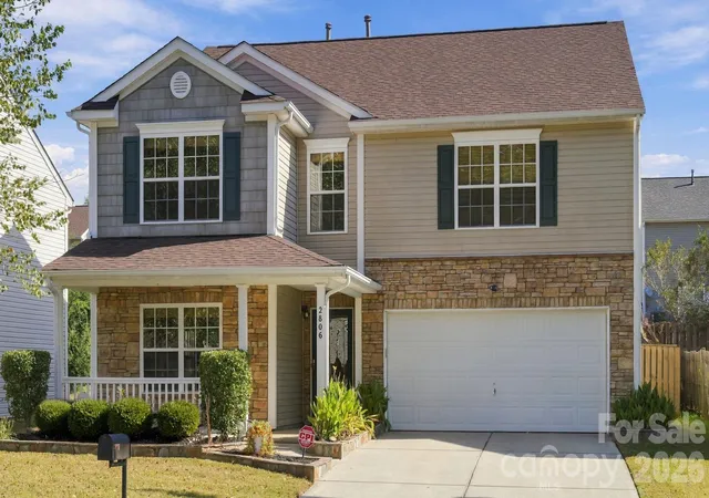 Single family home for sale at 2806 Buckleigh Dr, Charlotte, NC 28215 | MLS# 4432645