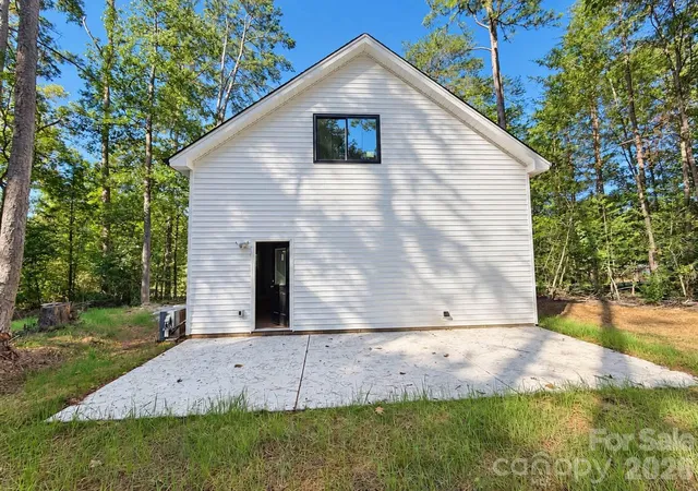 Photo 1 of Single family home for sale at 146 Hillcrest Rd #1201, New London, NC 28127 | MLS# 4432648 | Listing updated on 2026-10-12