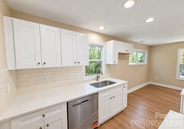 Photo 4 of Single family home for sale at 146 Hillcrest Rd #1201, New London, NC 28127 | MLS# 4432648 | Listing updated on 2026-10-12