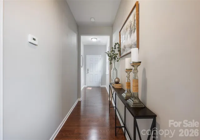 Photo 4 of Single family home for sale at 13102 Heath Grv Dr, Huntersville, NC 28078 | MLS# 4432649 | Listing updated on 2026-10-10