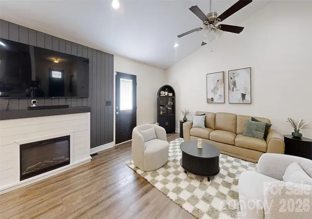 Photo 3 of Single family home for sale at 3923 Ritchie Rd, Lincolnton, NC 28092 | MLS# 4432650 | Listing updated on 2026-10-08