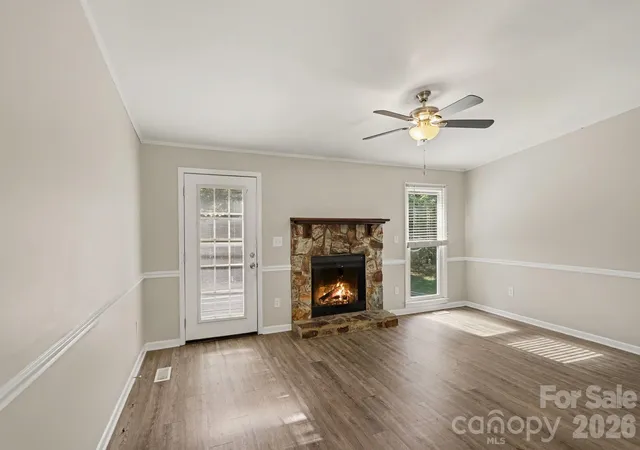 Photo 2 of Single family home for sale at 8204 Strawberry Point Dr, Charlotte, NC 28215 | MLS# 4432654 | Listing updated on 2026-10-10