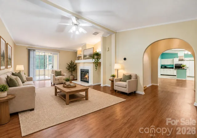 Photo 2 of Single family home for sale at 655 School Rd E, Asheville, NC 28803 | MLS# 4432658 | Listing updated on 2026-10-09
