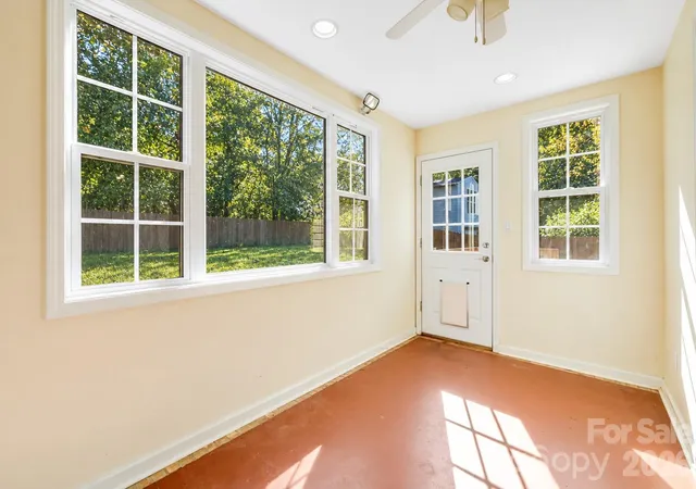 Photo 3 of Single family home for sale at 655 School Rd E, Asheville, NC 28803 | MLS# 4432658 | Listing updated on 2026-10-10