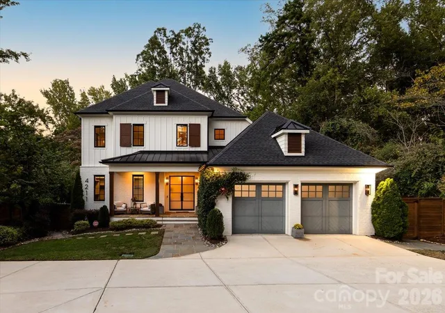 Single family home for sale at 4211 Tangle Dr, Charlotte, NC 28211 | MLS# 4432661
