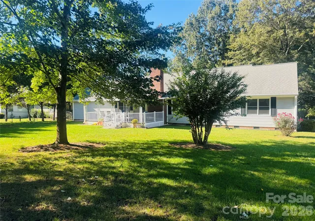 Photo 3 of Single family home for sale at 107 Tremont Dr, Salisbury, NC 28147 | MLS# 4432662 | Listing updated on 2026-10-14