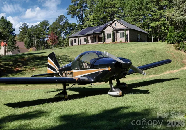 Photo 1 of Single family home for sale at 8268 Aeromarine Blvd, Catawba, NC 28609 | MLS# 4432668 | Listing updated on 2026-10-26