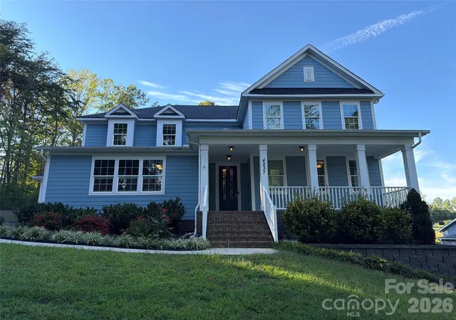 Single family home for sale at 4237 Is Fox Ln, Denver, NC 28037 | MLS# 4432669