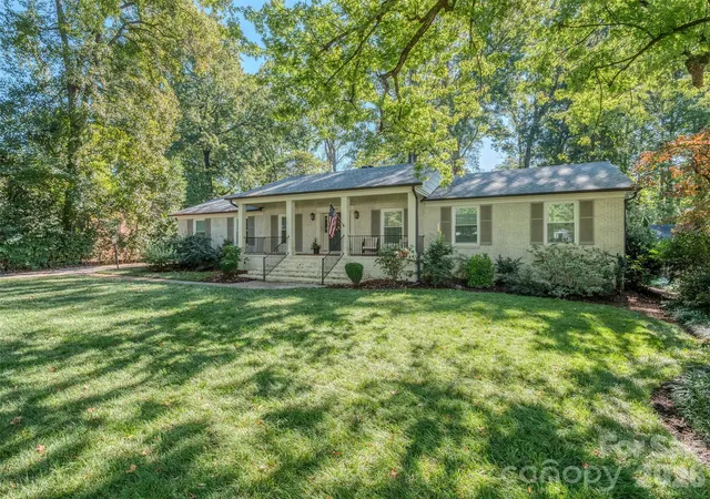Single family home for sale at 6129 Page Ct, Charlotte, NC 28270 | MLS# 4432682