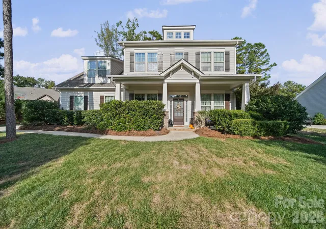 Single family home for sale at 2028 Donovan Dr, Matthews, NC 28104 | MLS# 4432687