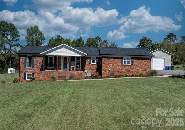 Photo 3 of Single family home for sale at 7546 Long Is Rd, Catawba, NC 28609 | MLS# 4432694 | Listing updated on 2026-10-09