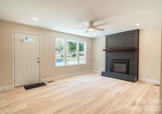 Photo 3 of Single family home for sale at 3078 Pax Hl Rd, Morganton, NC 28655 | MLS# 4432723 | Listing updated on 2026-10-10
