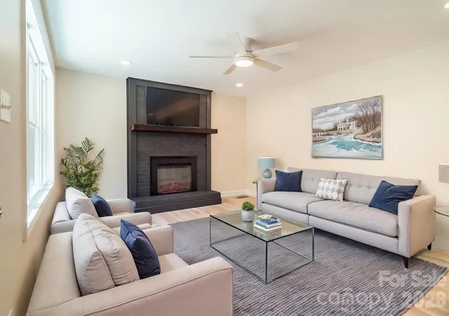 Photo 3 of Single family home for sale at 3078 Pax Hl Rd, Morganton, NC 28655 | MLS# 4432723 | Listing updated on 2026-10-10