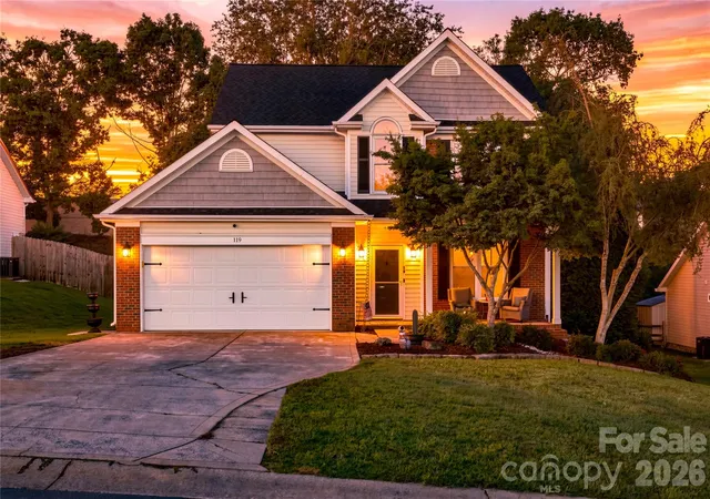 Photo 1 of Single family home for sale at 119 Shining Armor Ct, Mooresville, NC 28117 | MLS# 4432724 | Listing updated on 2026-10-18