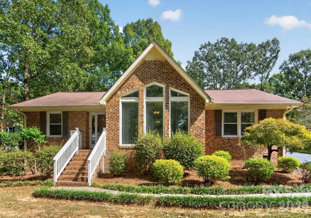 Photo 1 of Single family home for sale at 2209 Rainbrook Dr, Monroe, NC 28112 | MLS# 4432727 | Listing updated on 2026-10-15
