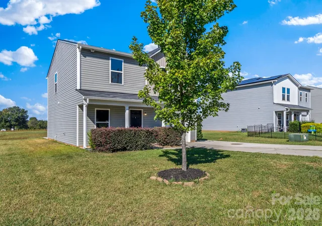 Photo 2 of Single family home for sale at 150 Stewart Rd, Winston Salem, NC 27107 | MLS# 4432731 | Listing updated on 2026-10-09