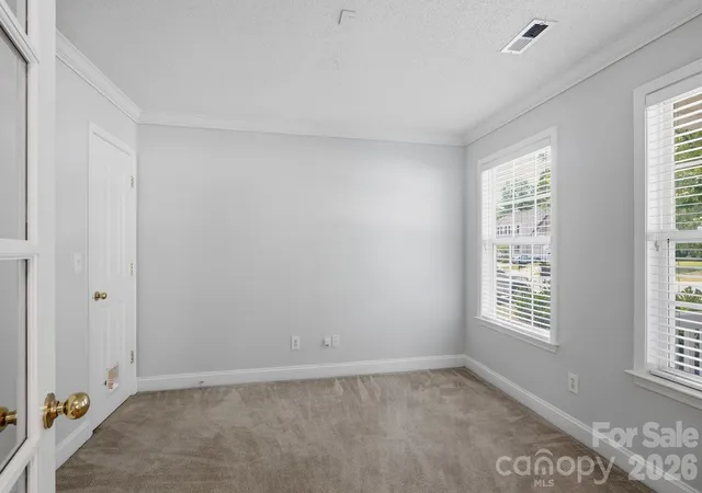 Photo 4 of Single family home for sale at 9406 Golden Pond Dr, Charlotte, NC 28269 | MLS# 4432742 | Listing updated on 2026-10-09