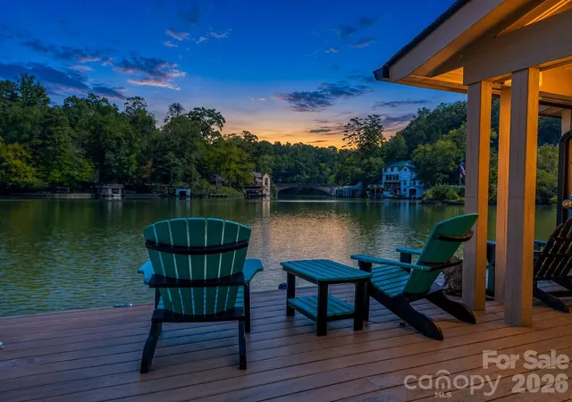 Photo 3 of Single family home for sale at 325 Tryon Bay Cir, Lake Lure, NC 28746 | MLS# 4432745 | Listing updated on 2026-10-09