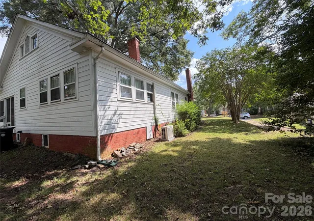 Photo 3 of Single family home for sale at 44 Academy Ave NW, Concord, NC 28025 | MLS# 4432775 | Listing updated on 2026-10-09