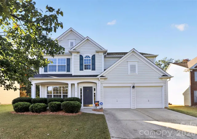 Photo 1 of Single family home for sale at 6617 Haddonfield Pl, Charlotte, NC 28277 | MLS# 4432776 | Listing updated on 2026-10-17