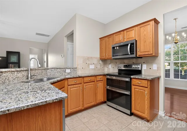 Photo 3 of Single family home for sale at 6617 Haddonfield Pl, Charlotte, NC 28277 | MLS# 4432776 | Listing updated on 2026-10-17
