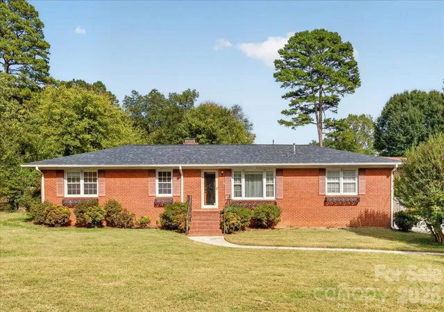 Photo 1 of Single family home for sale at 6324 Elmwood Cir #14, Charlotte, NC 28214 | MLS# 4432781 | Listing updated on 2026-10-10