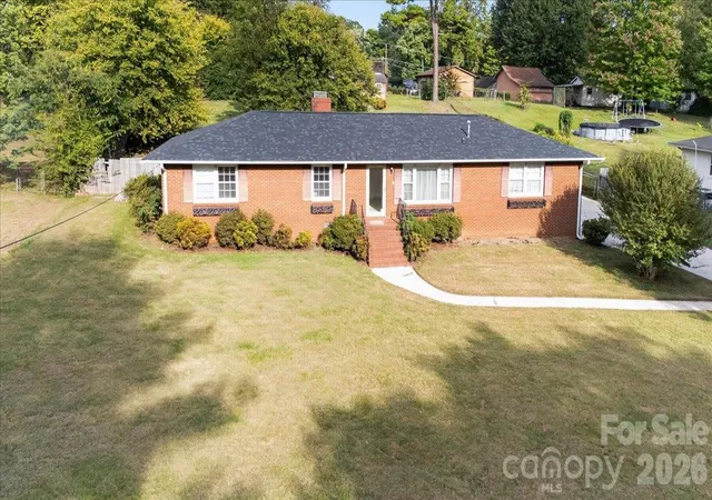Photo 2 of Single family home for sale at 6324 Elmwood Cir #14, Charlotte, NC 28214 | MLS# 4432781 | Listing updated on 2026-10-10