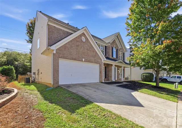 Photo 1 of Single family home for sale at 1318 Gambel Dr NW, Concord, NC 28027 | MLS# 4432800 | Listing updated on 2026-10-12