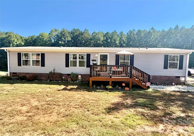 Photo 1 of Single family home for sale at 255 Liberty Ests Ln, Taylorsville, NC 28681 | MLS# 4432811 | Listing updated on 2026-10-13