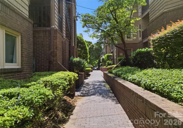 Photo 2 of Condo for sale at 1109 E Morehead St #16, Charlotte, NC 28204 | MLS# 4432820 | Listing updated on 2026-10-08