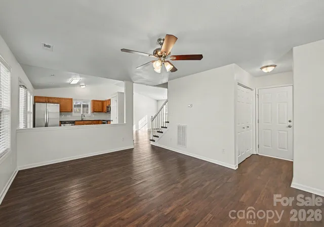 Photo 3 of Single family home for sale at 10502 Glory Meadow Ct, Charlotte, NC 28278 | MLS# 4432823 | Listing updated on 2026-10-31