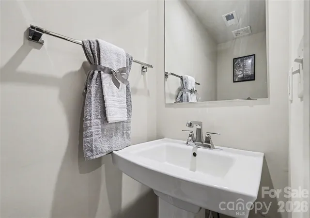 Photo 4 of Townhouse for sale at 1305 Newell Towns Ln, Charlotte, NC 28262 | MLS# 4432831 | Listing updated on 2026-10-24