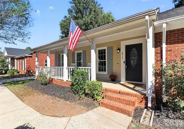 Photo 1 of Single family home for sale at 9915 Ridgemore Dr, Charlotte, NC 28277 | MLS# 4432835 | Listing updated on 2026-10-22
