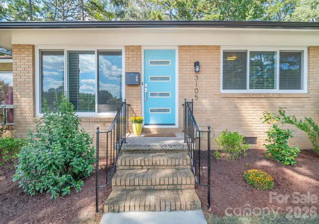 Photo 2 of Condo for sale at 3105 Erskine Dr #49, Charlotte, NC 28205 | MLS# 4432859 | Listing updated on 2026-10-08