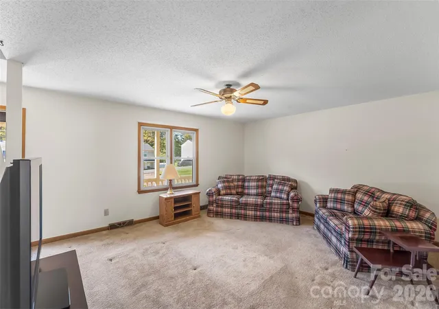Photo 3 of Single family home for sale at 2207 Beauty St, Statesville, NC 28625 | MLS# 4432861 | Listing updated on 2026-10-29