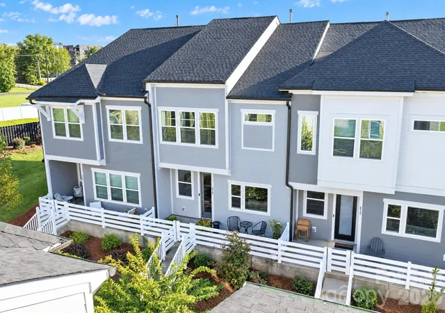 Townhouse for sale at 619 Myrick Aly, Charlotte, NC 28217 | MLS# 4432878