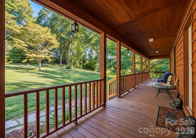 Photo 3 of Single family home for sale at 3576 Julian Welborn Dr, Morganton, NC 28655 | MLS# 4432882 | Listing updated on 2026-10-10