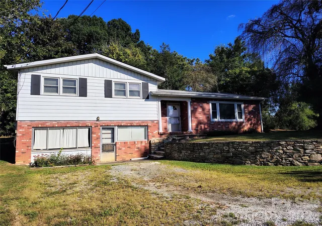 Single family home for sale at 69 Alexander Rd, Weaverville, NC 28787 | MLS# 4432883
